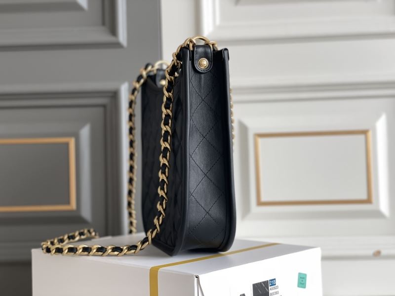 Ch**el hobo bags